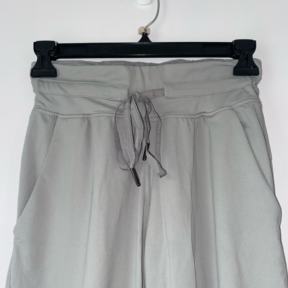 ZYIA Heathered Grey Ascend Joggers - Picture 4 of 6